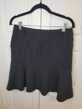 ⭐️ 6/$20 - 100 Dynamite Black A-Line Flounce Hem Skirt - Size 5